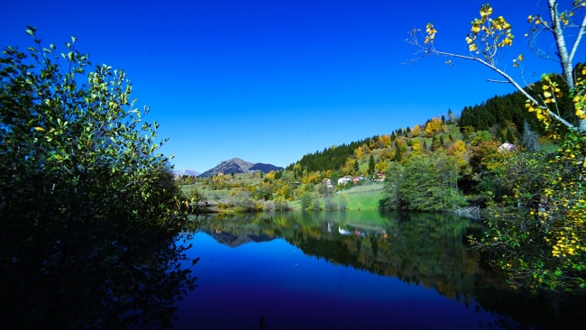 Artvin Karçal Dağları'nda sonbahar güzelliği